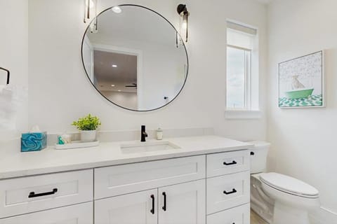 Bathroom, Bath