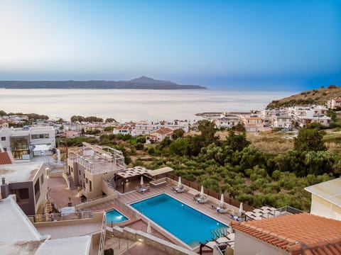 Sea view, Sea view, Swimming pool, Location