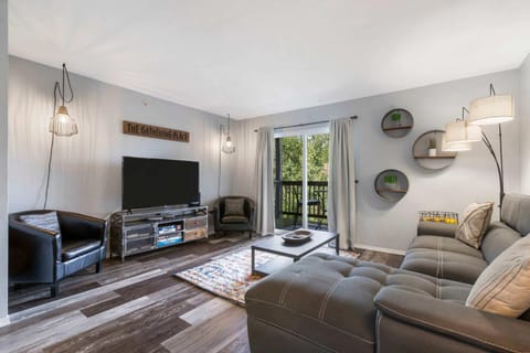 Honey Hole - 3 BDR Hilltop Haven Close to Branson Attractions House in Branson