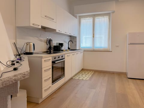 Via Friuli Stay - A Due Passi dal Mare by Host Hero Apartment in Civitanova Marche