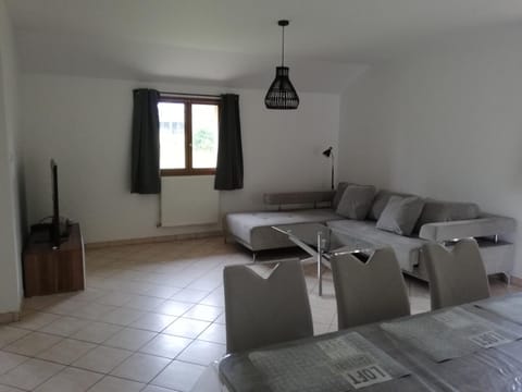 Côté Sarah House in Dole