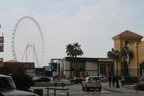 Stunning 1Bedroom Apartment 5 min walking distance Metro and JBR Beach Apartment in Dubai