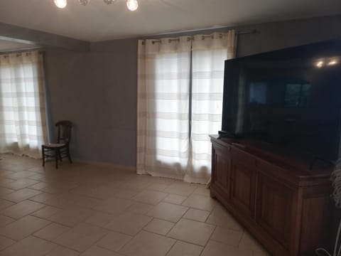 Les Bugnardes House in Dole