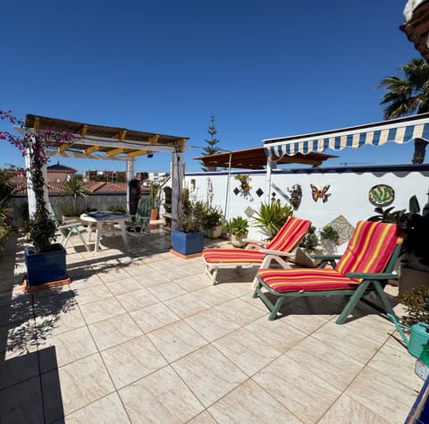Day, Balcony/Terrace, sunbed