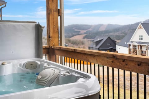 The Rock at Branson Cove - 5 BDR on Table Rock House in Ridgedale