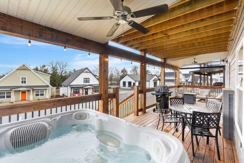 The Rock at Branson Cove - 5 BDR on Table Rock House in Ridgedale