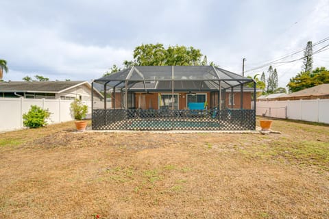 2 Mi to Riverwalk Gem with Private Pool and Yard! House in Bradenton