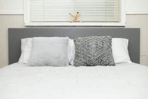 Spacious Millcreek Cottage Near SLC, Hiking, Golf House in Millcreek