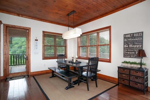 Blessed Getaway Theater LakeView GAMES House in Douglas Lake