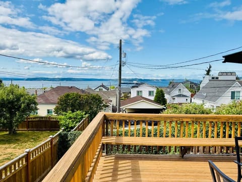 Patio, Day, Natural landscape, Balcony/Terrace, Sea view