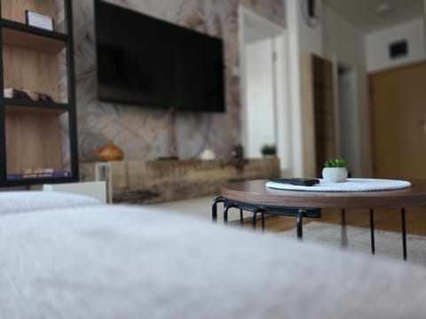 TV and multimedia, Evening entertainment