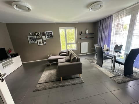 Comfortable room in an apartment Vacation rental in Luxembourg District, Luxembourg