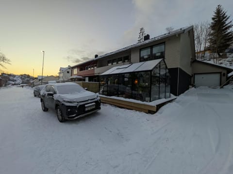 Property building, Parking