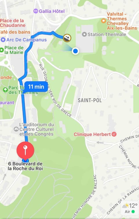 Loft moderne dans un palace bourgeois Apartment in Aix-les-Bains