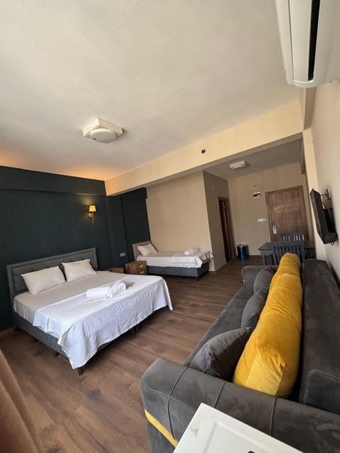 DUUM suite Vacation rental in Izmir