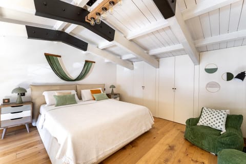Bed, Bedroom, wardrobe