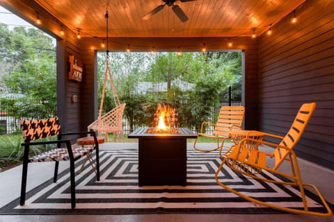 Patio, BBQ facilities, Seating area