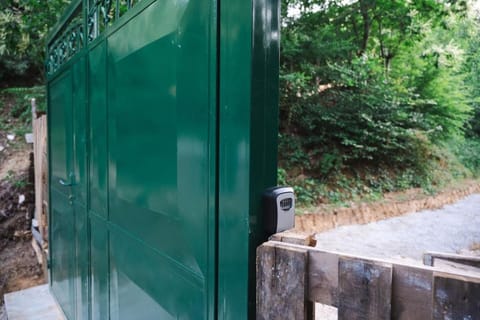 Dikellari Guest House Villa in North Macedonia