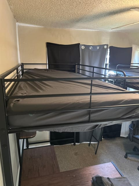 The Travelers Spot Hostel in Little Rock