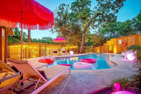 Patio, Garden, sunbed