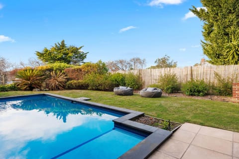 Garden, Pool view, Swimming pool, sunbed