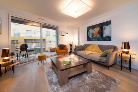 Property building, Living room