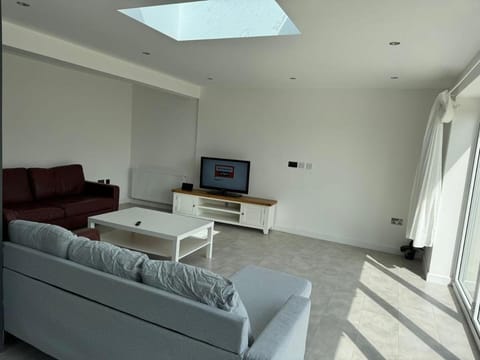 Escape to tranquility House in Bournemouth