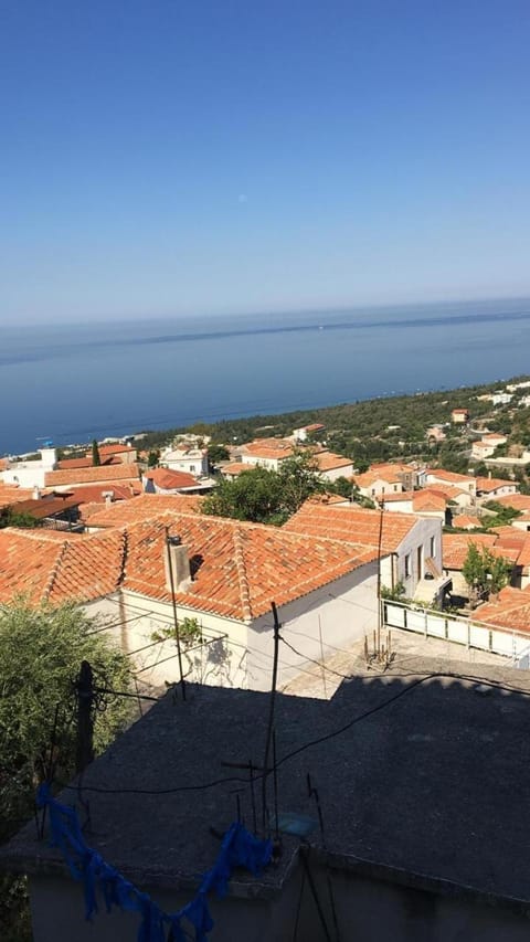 AMALIA Private Room - amazing sea view - DHERMI Bed and Breakfast in Dhërmi