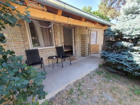 Property building, View (from property/room), Balcony/Terrace, Balcony/Terrace, Garden view