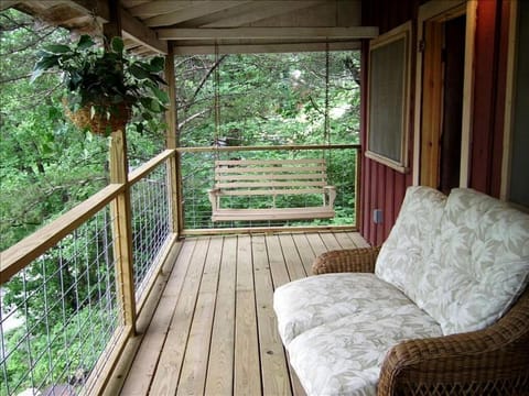 Romantic Ozarks Cabin Rental in Secluded Woodland near Branson, Missouri Cabin in Hollister