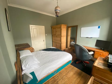 Bed, Bedroom, wardrobe