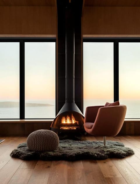 Sky House Boutique Seaside Retreat With Cinema Near Dillon Beach Villa in Dillon Beach