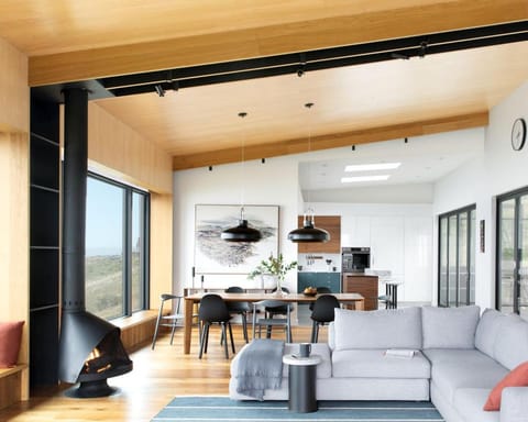 Sky House Boutique Seaside Retreat With Cinema Near Dillon Beach Villa in Dillon Beach