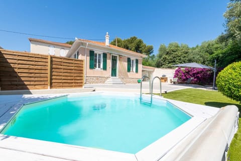 Garden, Swimming pool