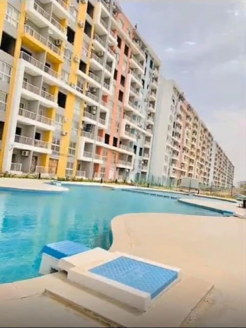 Property building, Swimming pool