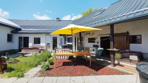 Property building, Patio, Garden, Balcony/Terrace, Garden view, Inner courtyard view, Internal: Not applicable to any particular room