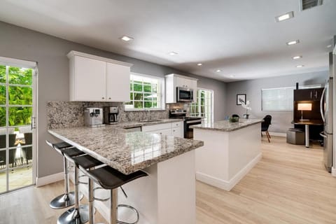 Gated Island Home with Pool & Beaches nearby House in North Bay Village