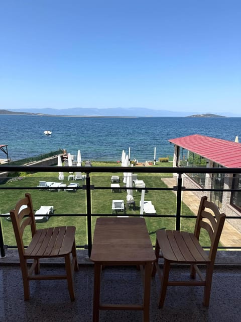 Patio, View (from property/room), Balcony/Terrace, Sea view