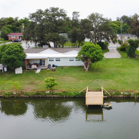 Fishing, Fishing, Canoeing, Canoeing, Lake view, Lake view
