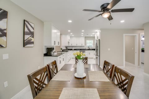 6 Mi to Dtwn Hot Springs Abode with Yard! House in Hot Springs