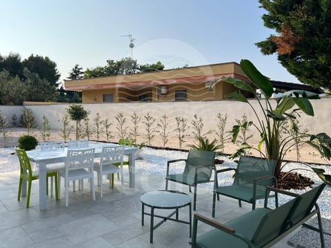 Garden, Dining area, Garden view