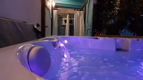 Hot Tub