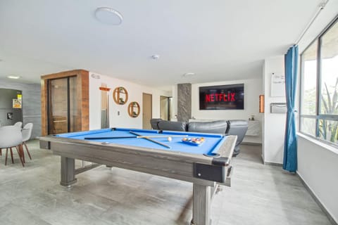 Communal lounge/ TV room, Billiard, Game Room, TV and multimedia, Evening entertainment