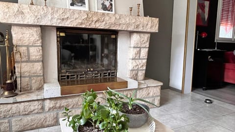 Living room, heating