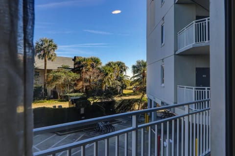 2115 Seacrest House in North Forest Beach