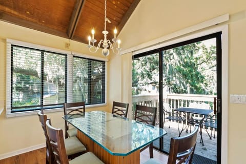 45 Night Heron, Sleeps 8, Pool Villa in Hilton Head Island