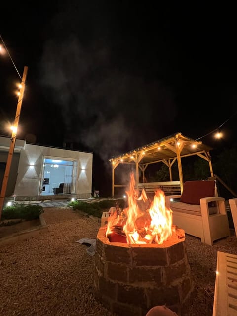 Night, BBQ facilities