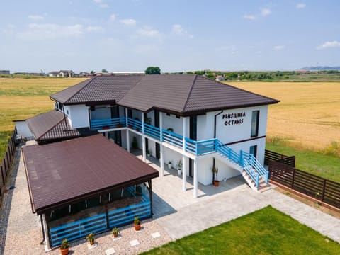 Property building, Natural landscape