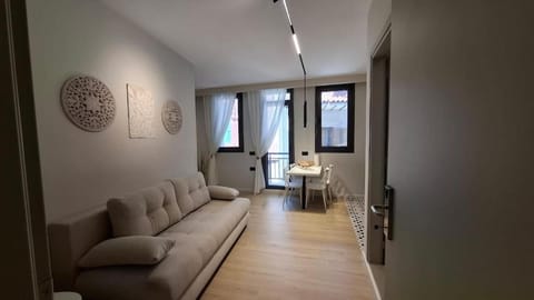 John&Nansy Cozy Apartment 2 Apartment in İzmir Province