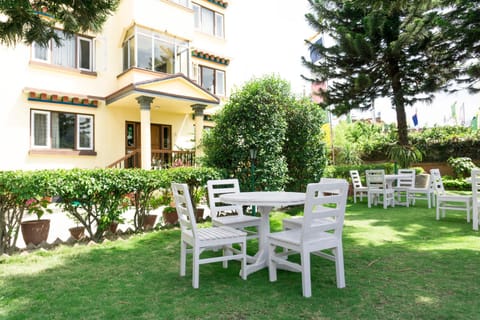 Facade/entrance, Garden
